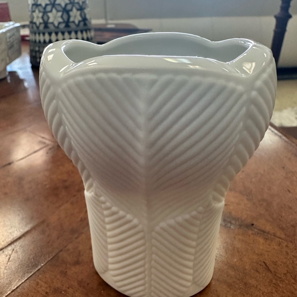 Kaiser Mini Vase - Picture 4 of 6
